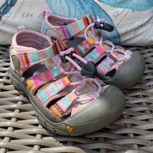 Keen Venice 2 Water Hiking Sandals ✨Girls size 9